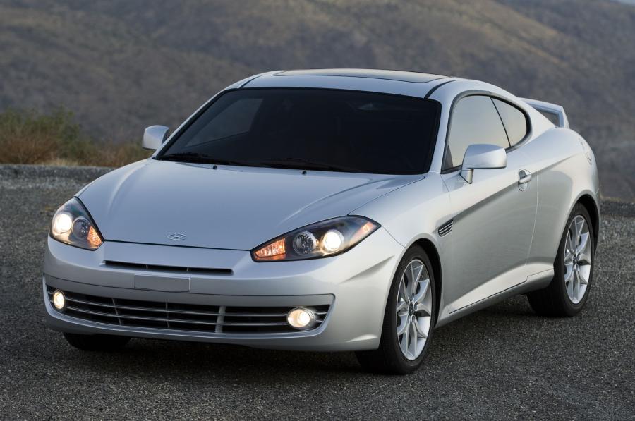  Hyundai Coupe 2008 года  (фото 13 из 30)